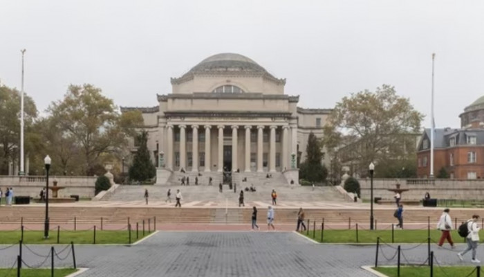 Columbia University Suspends Pro-Israel And Pro-Palestine Groups Amidst ...